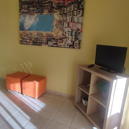 Cosy Apartment By The Sea Metamorfosi  Exteriör bild